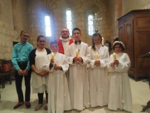 Profession de foi et confirmation pour cinq jeunes de l’IME de Moulins à Sévres-Anxaumont.